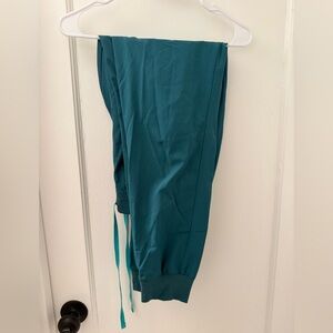 Figs “Caribbean blue” fionlite Zamora joggers